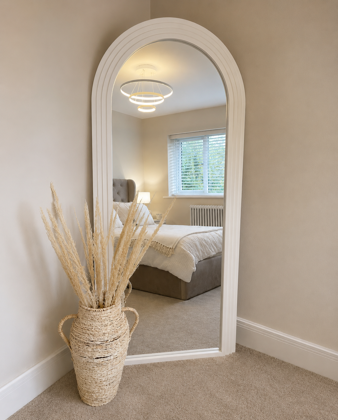 Solara Mirror